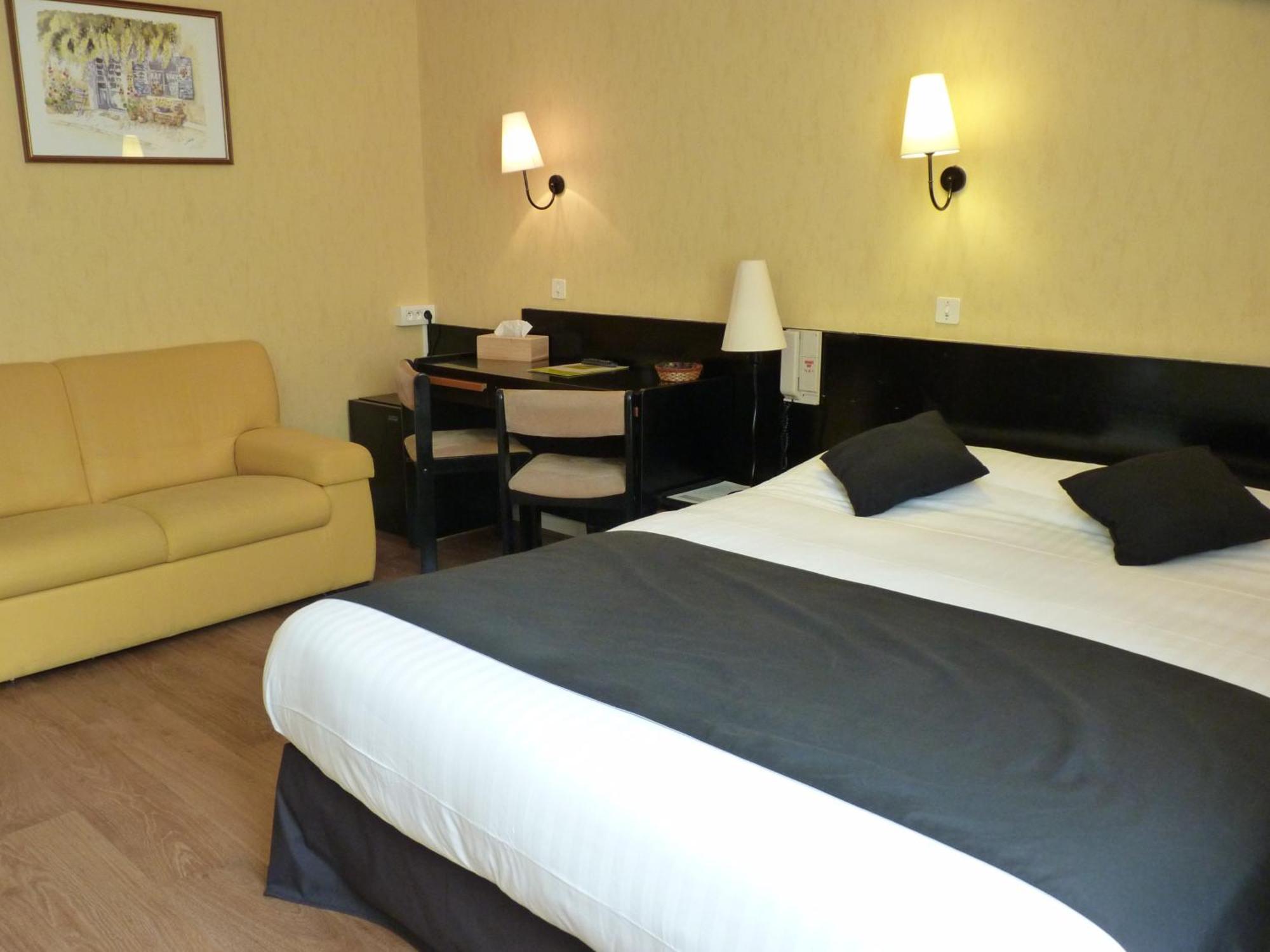 Logis Hotel Le Belle Rive Najac Ngoại thất bức ảnh